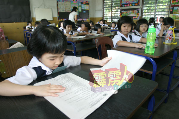 北近打县各源流中小学教师大调动，对一些学校而言，可能影响学生学习的进度。