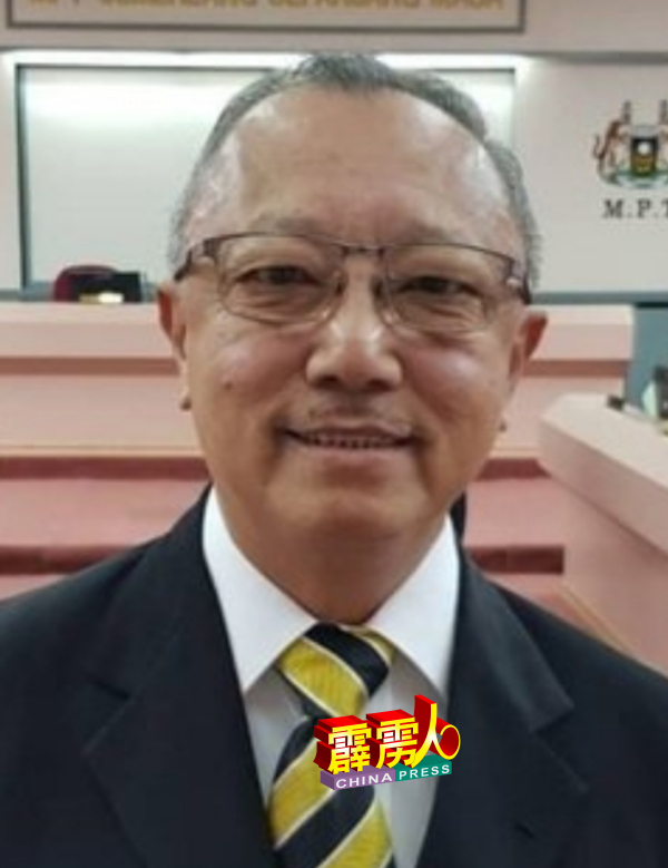 陈天贵：补贴金协助小贩商助经济难关。