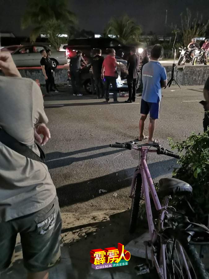 印裔 男子毙命车内案传出数个版本。