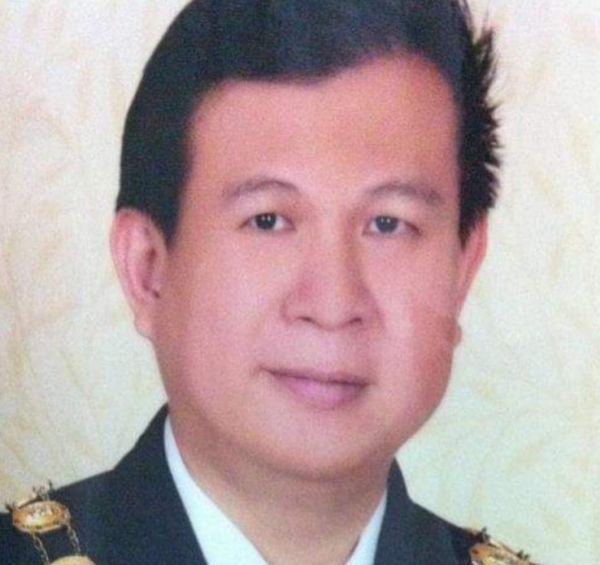 蔡世平：照常支付教职员薪水