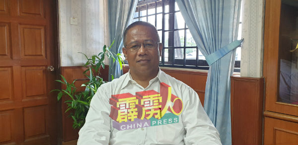 斯华里鲁斯