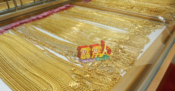 金饰是节庆婚嫁必备品，市场并不会过於不堪。