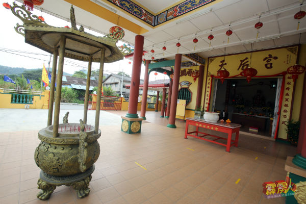 雳仕林河天后宫历史悠久,先后经历搬迁、火灾、重建等辛酸史。