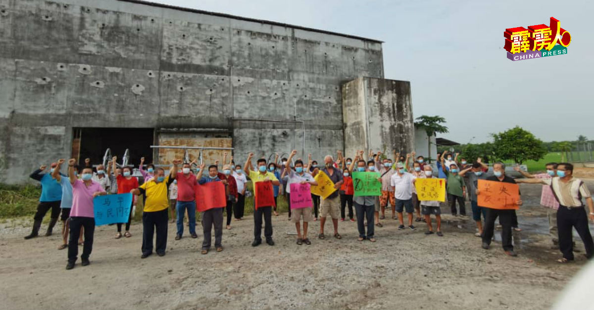 水闸村民反对电讯塔建在路口处，以免形如巨刀“破坏”该村风水。