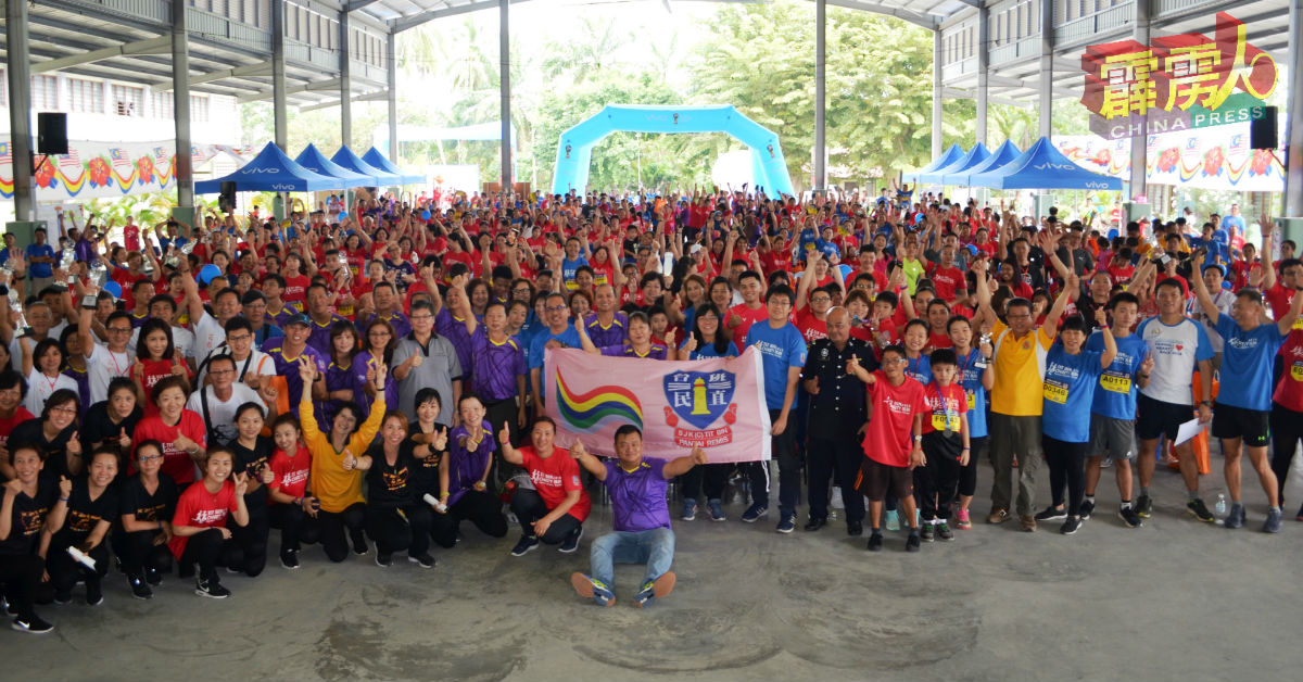 “2019年直民华小慈善义跑”吸引逾千名跑步爱好者参与。