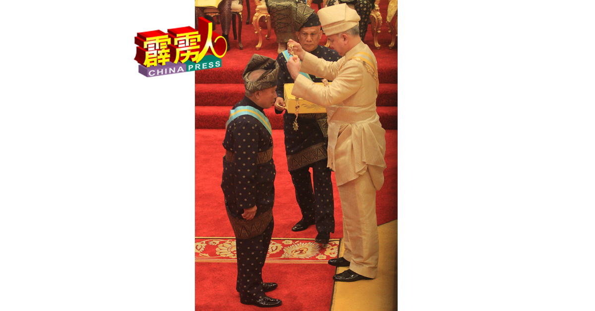 霹州王室理事会秘书拿督阿育哈欣受封SPMP拿督斯里勋衔。