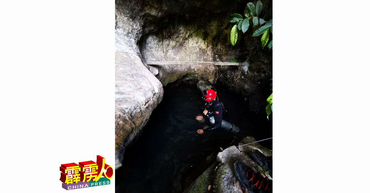 潜水员发现了多个水下洞穴。