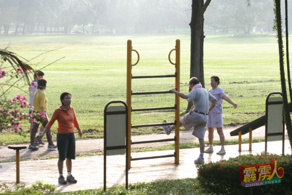 怡保市政厅提醒市民，在有条件行动管制令下，休闲公园仅允许个人的休闲运动，不允许儿童玩乐。（档案照）