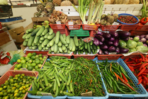 雨季来临，各类蔬菜虽有涨价，但幅度不太大，处于中等水平。（档案照）