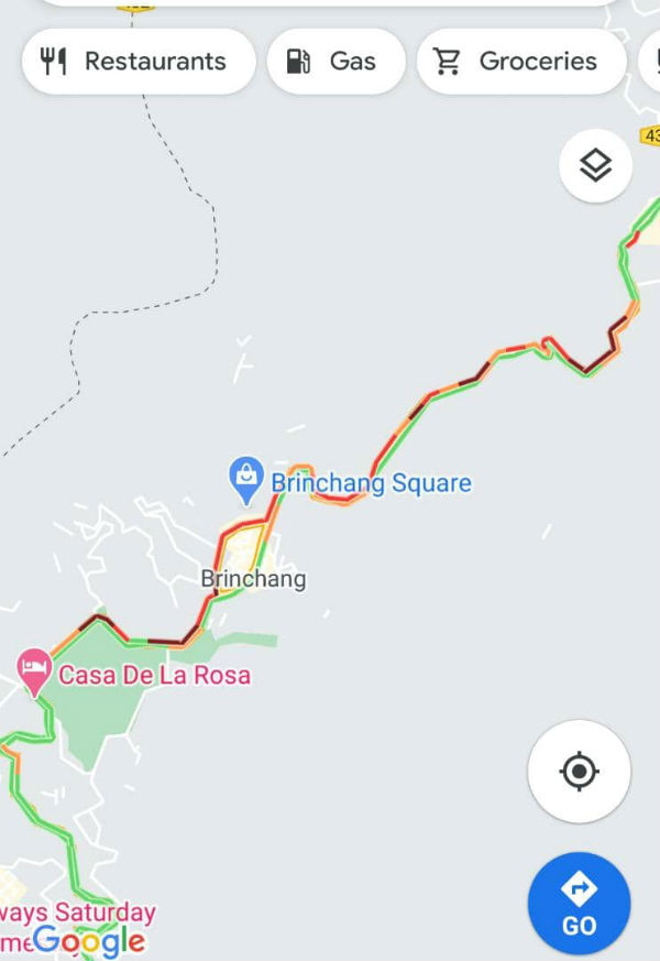 根据Google Maps道路情况，金马仑旅游区都出现交通阻塞的情况。