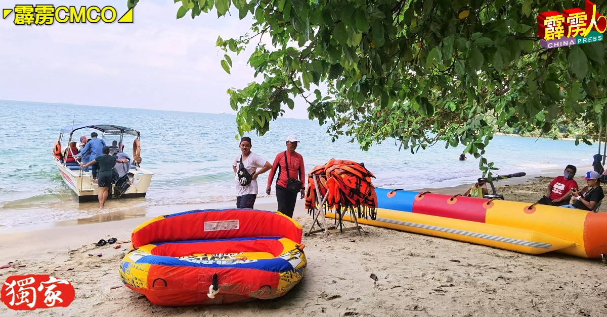 曼绒市议会禁止所有观光海滩的水上运动。（档案照）