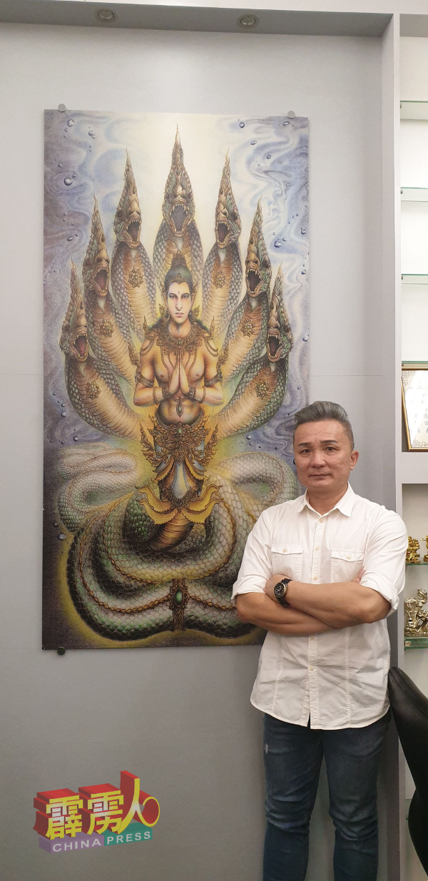 覃法正是泰国龙神的代言人。