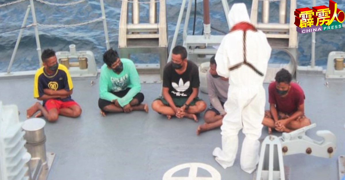 5名外籍渔民坠海漂浮3天后获救！