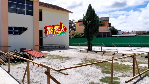 ■益智华小学前教育楼将于下周展关建设工程，一旦完成建设将及附近居民，尤其是贫困家庭孩子。