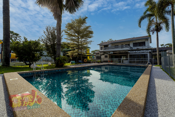 Bonanza Educare 怡保校区也设有游泳学室（AquaLabz）。