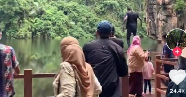 1名男子疑在怡保镜湖跃水，被网民拍下上载至TikTok，惹来众网民非议。