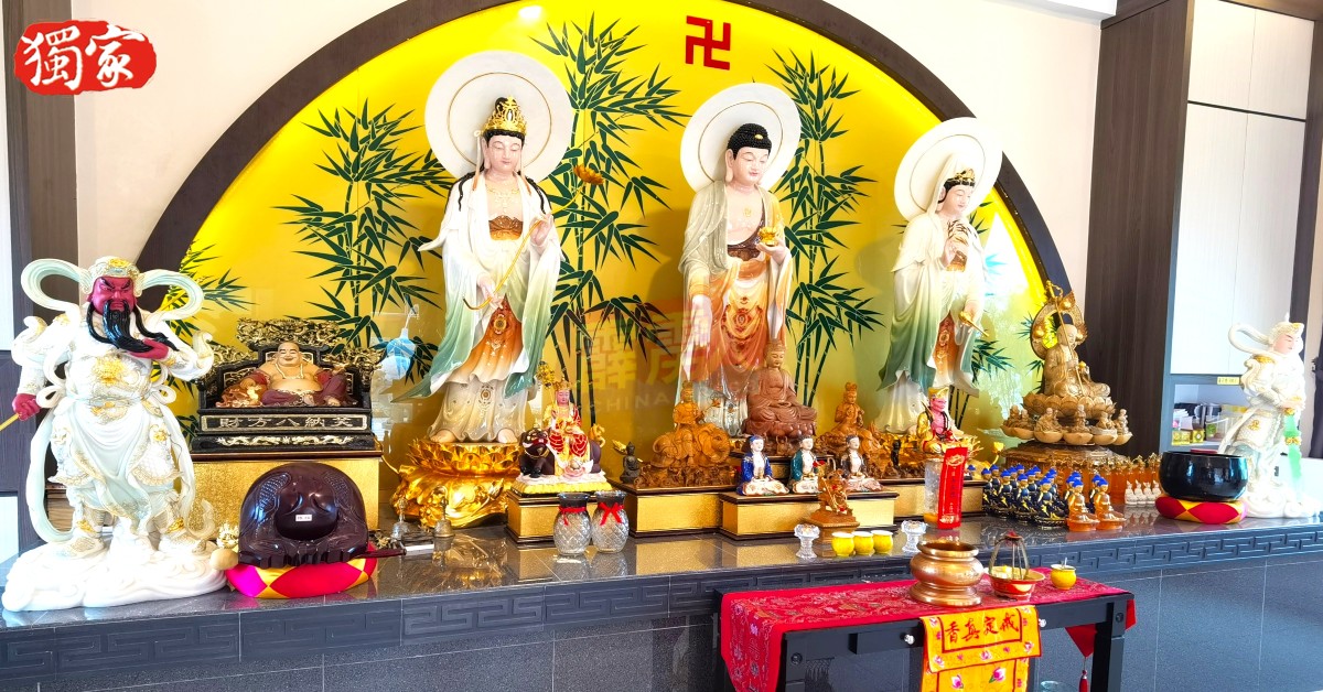 新增佛堂供奉佛陀和众仙神像。