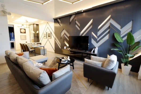 高贵且宽敞的客厅，打造极为舒适的休闲与交流空间。