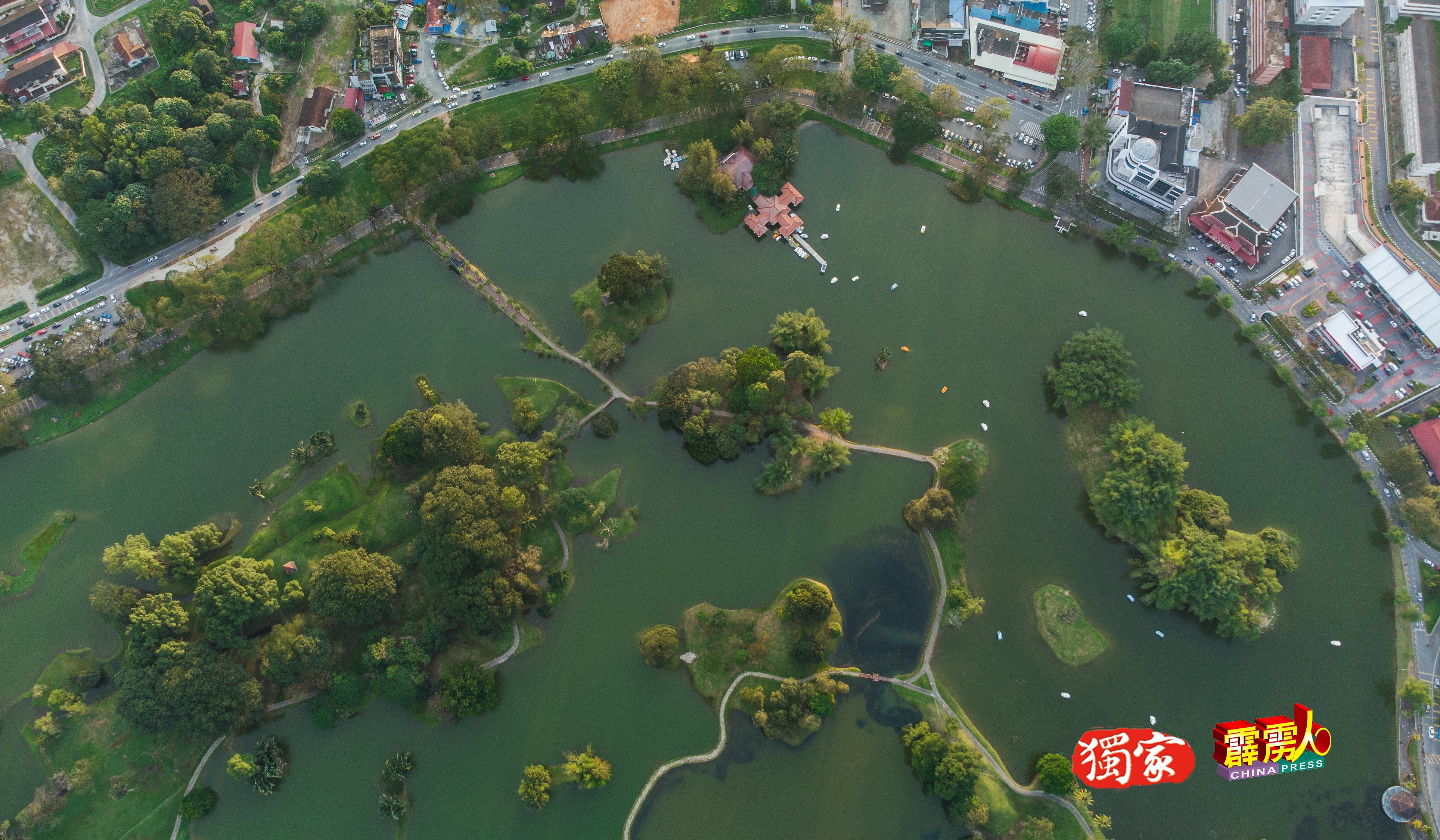 500公呎高空下鸟瞰霹雳州太平湖，原来竟是如此迷人！