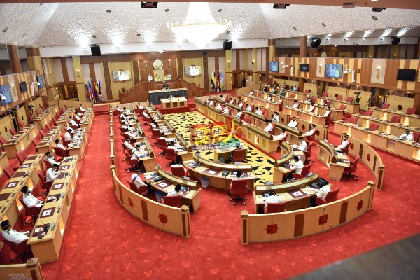 第14届第5季第1次霹州立法议会正式掀开序幕。