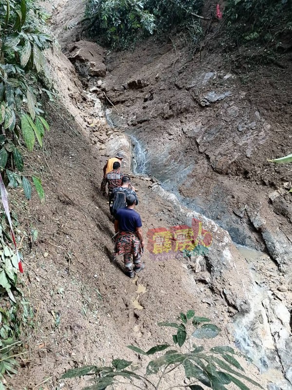 2名华裔女子与另27人在攀登苏古山时遇上山洪遭冲走。 （档案照）