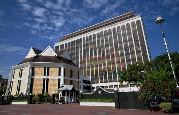怡保市政厅为配合升格为34周年，于5月27日至6月26日期间办系列庆祝活动。
