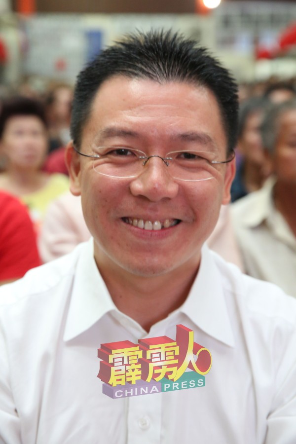 霹雳州行动党主席倪可敏担任希盟代表大会主席。