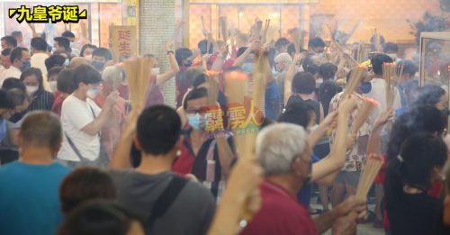 24小时开放 香火盛   斗母宫人潮  胜疫前
