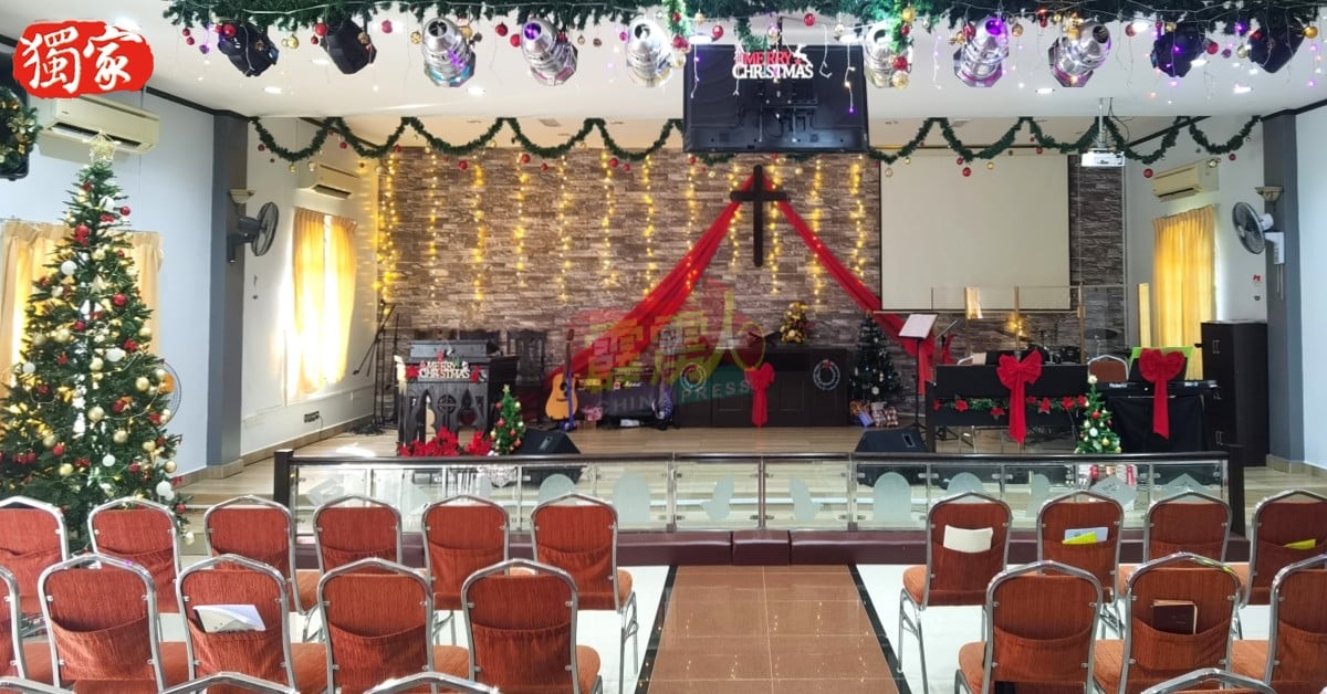 卫理公会新甘光堂是曼绒教区内首间近乎已完成圣诞节佈置的教堂。