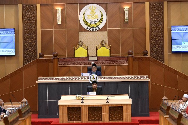 霹雳州议长拿督莫哈末查希，主持霹雳州议会。