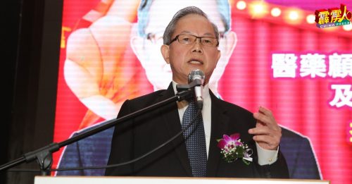 李文材：不开放中国旅客入境         将是错误决定
