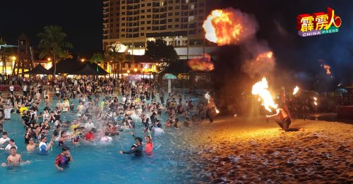 双威打扪迷失乐园派对 近4000民众 水上跨年