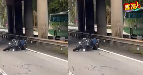 失控与轿车发生碰撞   大型摩哆夫妇   双双丧命