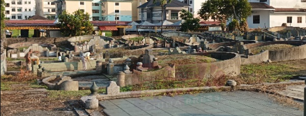 霹雳福建会馆义山扫墓情景，也显冷清。