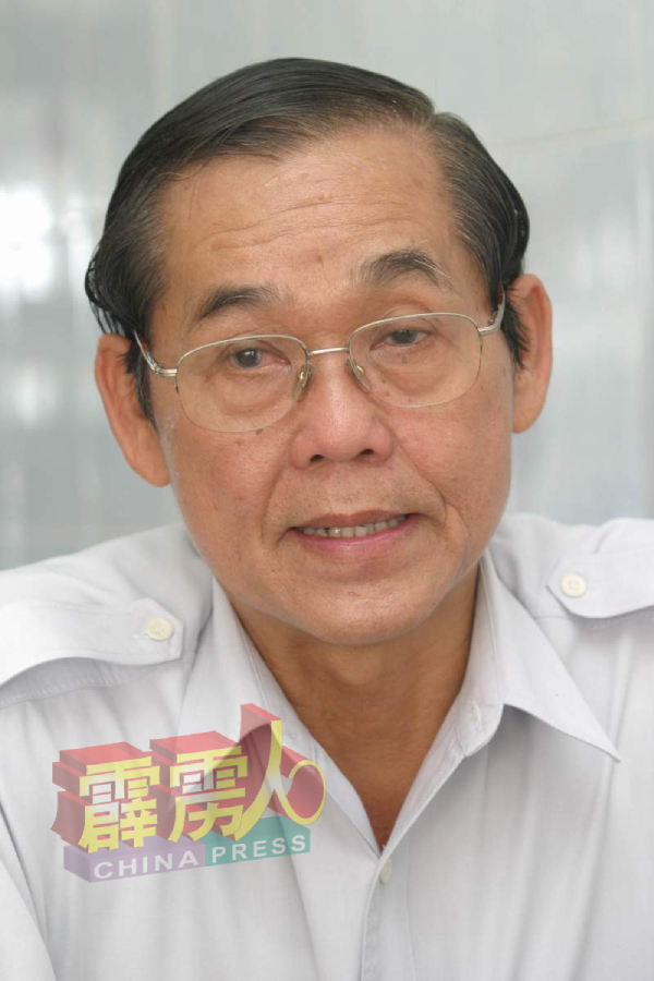 原任马华华都牙也区会主席罗桂平，受到黄桂芳的挑战。