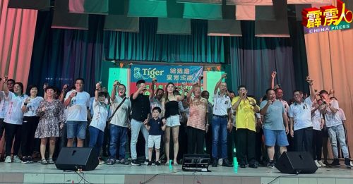 安顺城隍庙宝常贰府  庆神诞平安晚宴也捐公益
