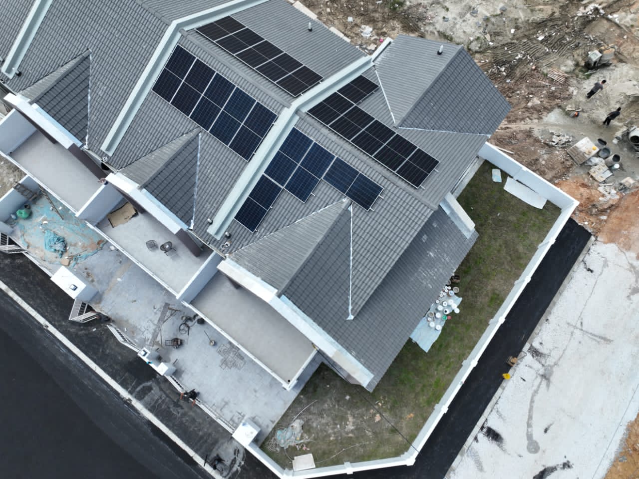 Klemeru房产计划主打市内首开先河的节能及环保理念，所有单位皆装有太阳能电池板。