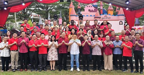 木威国州议员甲辰龙年新春团拜｜吴家良捎7万令吉新春红包 给华社组织