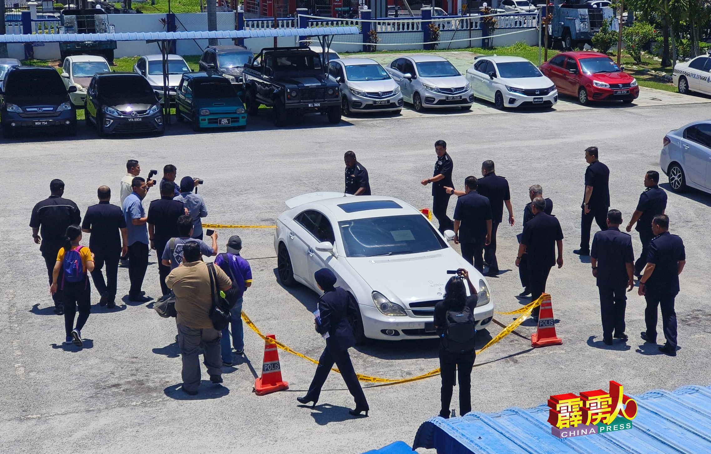 警方起获的马赛地名车，是属于其中一名嫌犯父亲拥有。