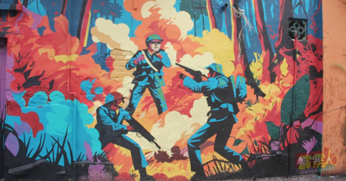 壁画上记录着金宝在二战时期发生过的保卫战。