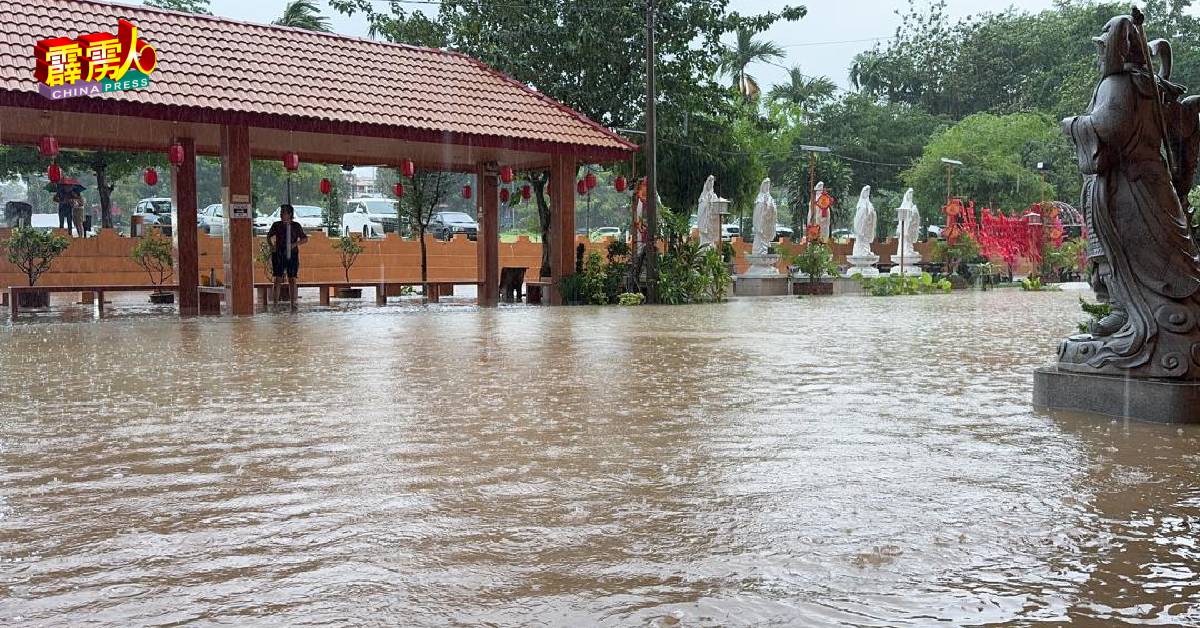 霹雳观音洞该区一带经常一雨成灾。 （档案照）