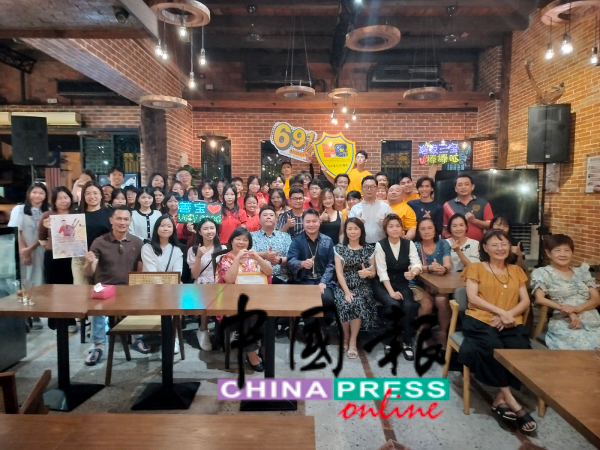 陈善宝音乐歌友会吸引许多民众出席。