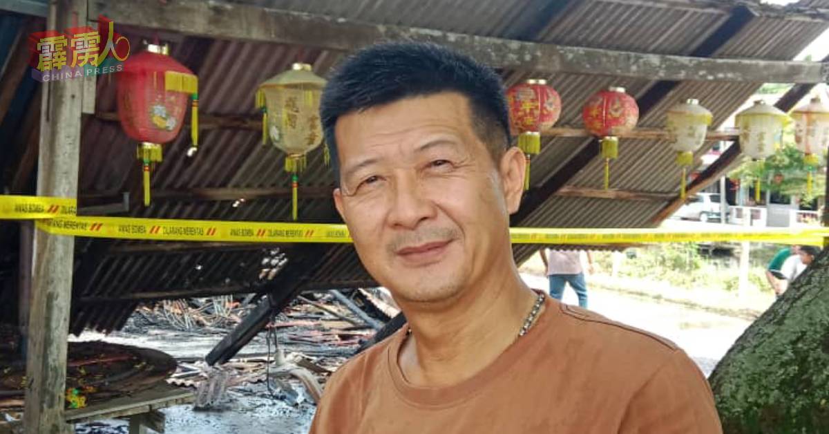 ■黄石宝：保存在铁甲万的重要文件，完好无损。