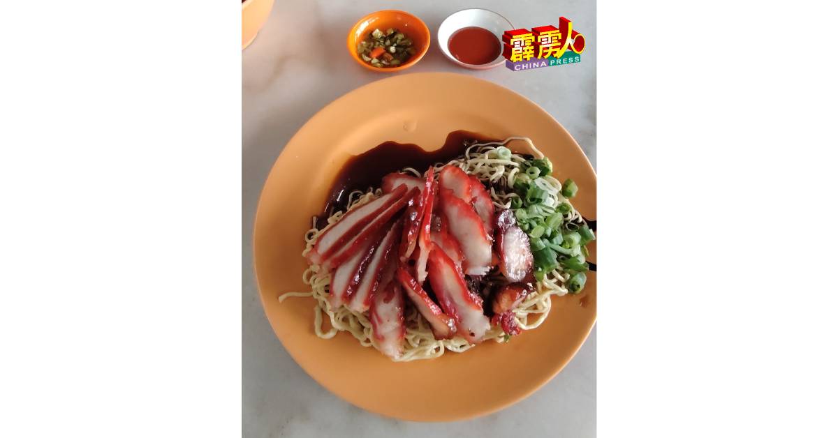 让人食指大动的叉烧云吞面。