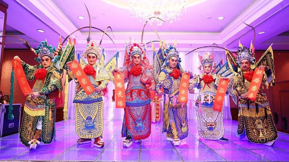 封神榜向您拜年。