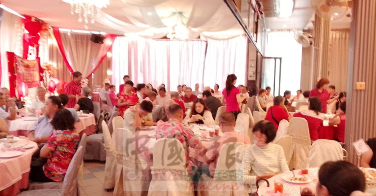 马青霹雳州团于週五筵开20席，展开“反对欺压，捍卫言论自由”筹款午宴，场面热闹。