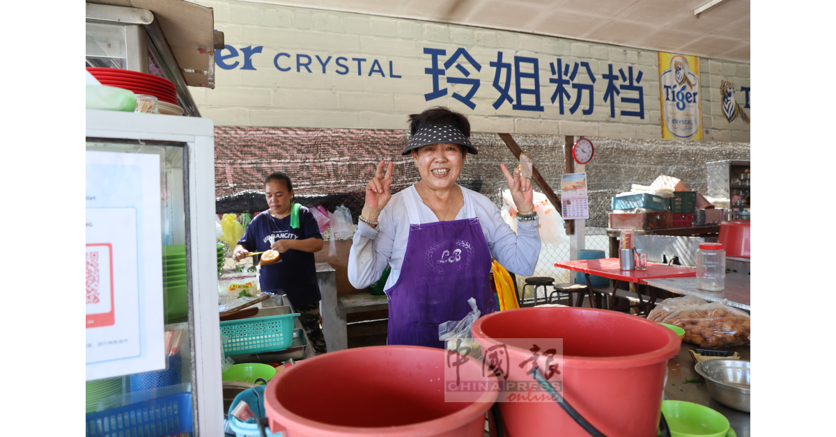 邹绍玲经营“玲姐粉档”40年,是当地人一提就知道的老招牌。