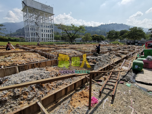 太平都拜兴建一座新巴刹，工程于年初动工。