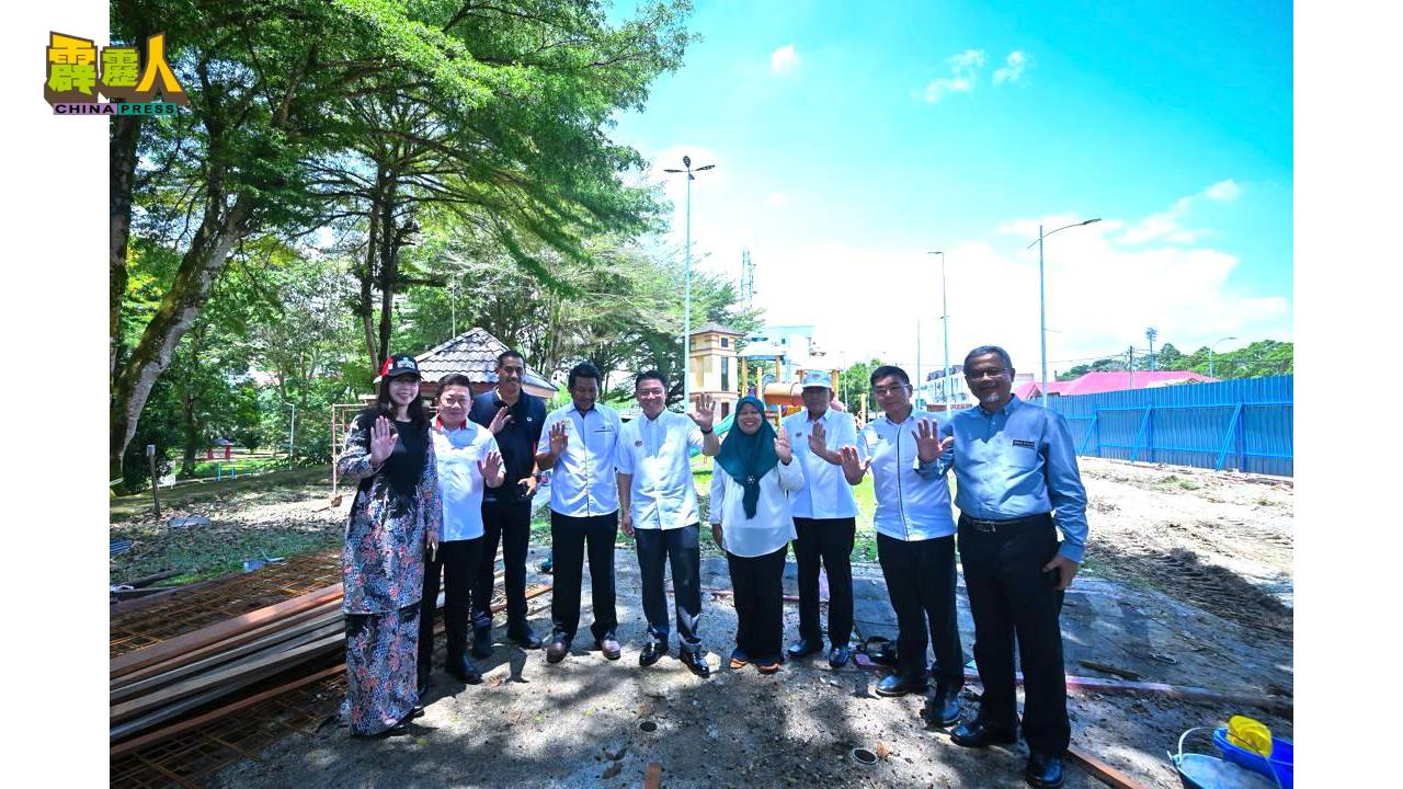 倪可敏（左5）宣布拨款50万令吉，兴建打巴昌明大马社区公园，工程即刻启动并将于今年8月竣工。