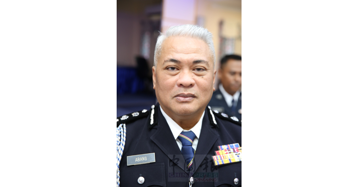 怡保警区主任阿邦再纳阿比丁宣布,女公务员5万令吉金饰遭诈,警方迅速破案。